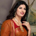 Poonam Dubey Biography in Hindi | पूनम दुबे जीवन परिचय