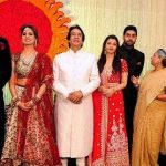 Kunal Kapoor with the Bachchans
