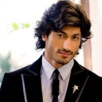 Vidyut Jamwal Height, Weight, Age, Affairs, Measurements & Much More!