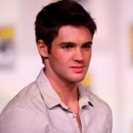 Steven R. McQueen Height, Weight, Age, Girlfriends & More