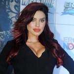 Gizele Thakral Height, Weight, Age, Husband, Affairs & More