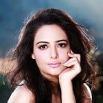 Aanchal Munjal Height, Weight, Age, Husband, Affairs & More