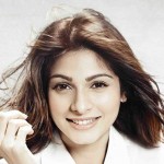 Tanishaa Mukerji Height, Weight, Age, Husband, Affairs, Biography & More
