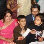 Barun Sobti with his elder sister Richa and niece