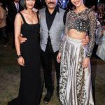 Kamal Haasan with his daughters