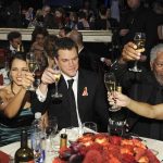 matt-damon drinking
