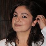 Pooja Bhatt Age, Height, Boyfriend, Husband, Family, Biography & More
