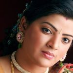 Prachee Pathak Height, Weight, Age, Husband, Biography & More