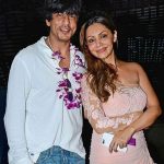 aryan-khan-father-shah-rukh-khan-and-mother-gauri-khan