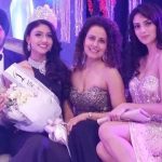 Kiran with her Family (Left to Right) Father>Kiran Jassal>Mother>Sister