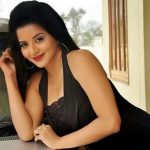 Mona Lisa (Bigg Boss Season 10) Height, Weight, Age, Affairs, Biography & More
