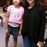 meena-with-her-daughter-nainika