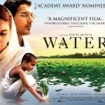lisa-ray-in-water