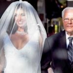lisa-ray-with-her-father
