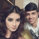 Aakansha Sareen brother