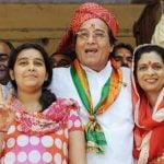 Vinod Khanna with wife Kavita and daughter Shraddha