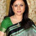 Kishori Shahane Age, Husband, Children, Biography & More