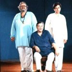 Shashi Kapoor (right) with his brothers Raj Kapoor (centre) and Shammi Kapoor (left)