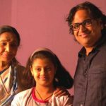 Asha Bhosle with her son Hemant and grandchild