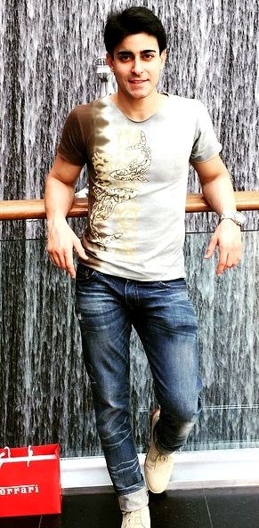 Gautam Rode