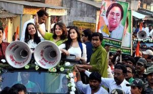 Riya Sen's mother Moon Moon Sen campaigning in Bankura