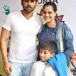 Sikandar Kharbanda with his wife Geetanjali Tikekar and son Shaurya Kharbanda