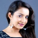 Bhama (Actress) Height, Weight, Age, Affairs, Husband, Biography & More