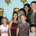 Talinda Ann Bentley with her husband Chester Bennington and children
