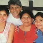 Sai Pallavi with her family