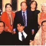 Ali Zafar With His Family