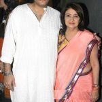 Amit Khanna wife