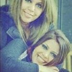 Hadiqa Kiani With Her Sister