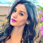 Heli Daruwala Height, Age, Boyfriend, Family, Biography & More