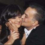 Himanshi Choudhary with father