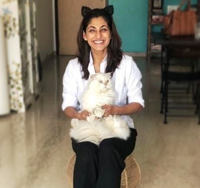Kubbra Sait, A Cat Lover