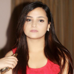 Aliya Naaz (TV Actress) Height, Weight, Age, Boyfriend, Biography & More