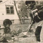 Jagmeet Singh with his sister in their childhood