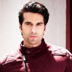 Vikram Sakhalkar Height, Weight, Age, Girlfriend, Family, Biography & More