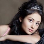 Anupriya Kapoor Height, Age, Husband, Family, Biography & More