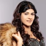 Simmi Dixit (Actress) Height, Weight, Age, Boyfriend, Biography & More