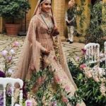 Anushka Sharma’s Wedding Lehenga Designed By Sabyasachi Mukherjee