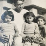 Saadat Hasan Manto With His Daughters
