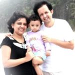 Shyam Mashalkar with his wife and son