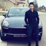 Guru Mann with his Porsche