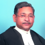 Justice SN Shukla Age, Caste, Controversy, Wife, Biography, Family, Facts & More