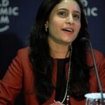 Munizae Jahangir Height, Weight, Age, Husband, Children, Family, Biography, Facts & More