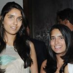 Rekha Mallya with her daughters, from left (Laila Mallya, Leanna Mallya, Tanya Mallya, herself)