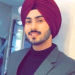 Rohanpreet Singh (Singer) Age, Girlfriend, Family, Biography & More