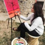 Tina Dabi painting