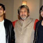 Ashwami Manjrekar with her Father and Brother